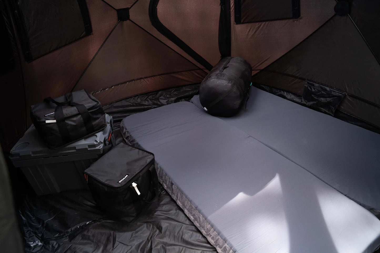 ROAM Drifter Tent-ROAM-HUBTENT-4P-BLK