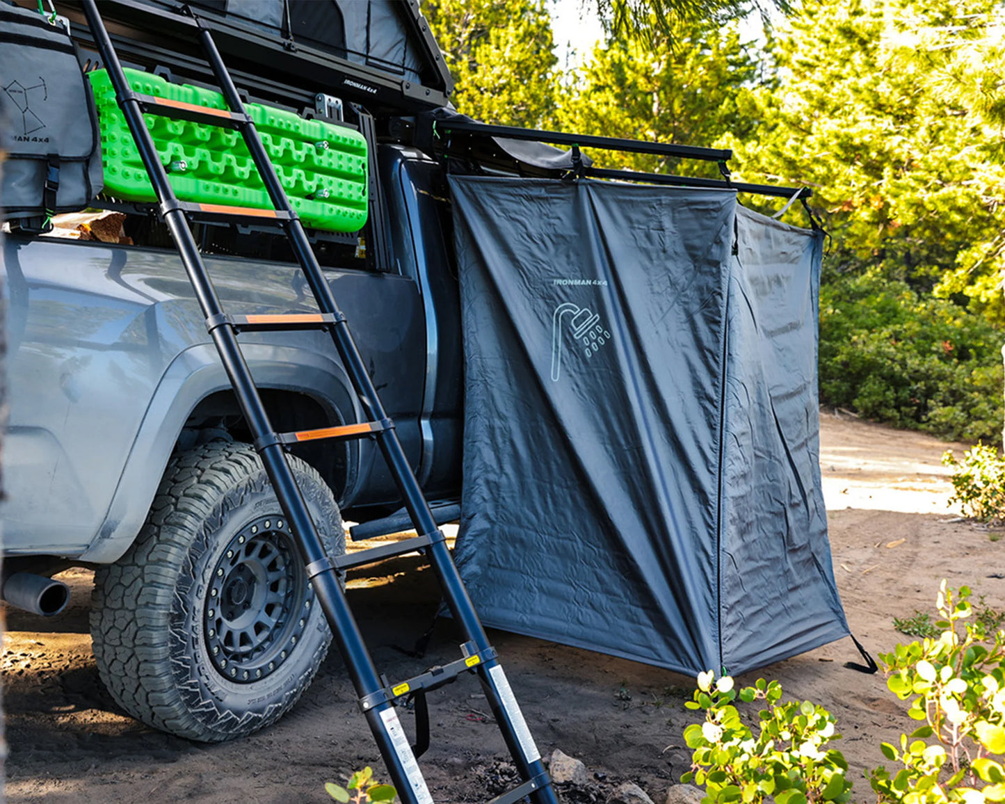 DELTAWING ENSUITE PRIVACY SHOWER TENT- IRONMAN 4X4 IENSUITEXT