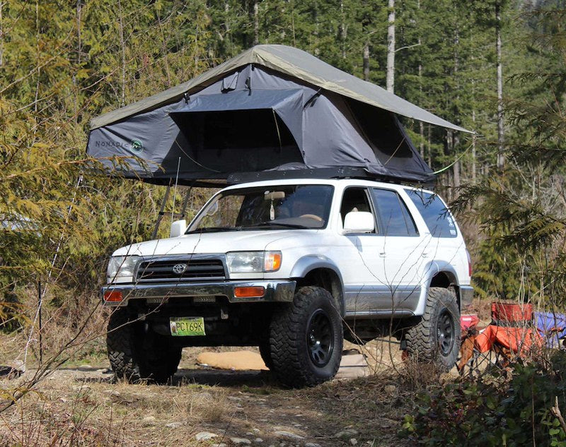 Tente de toit Nomadic 3 – OVS (Overland Vehicle Systems) DEMONSTRATEUR