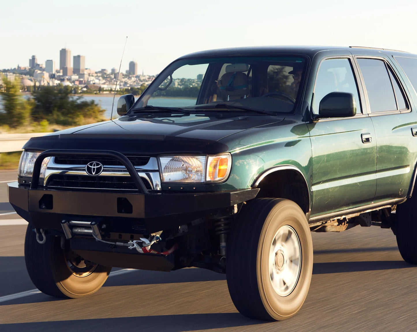 Compact Front Bumper Toyota 4Runner 3rd Gen (1996-2002)-Freeland FR4R3FBBPC