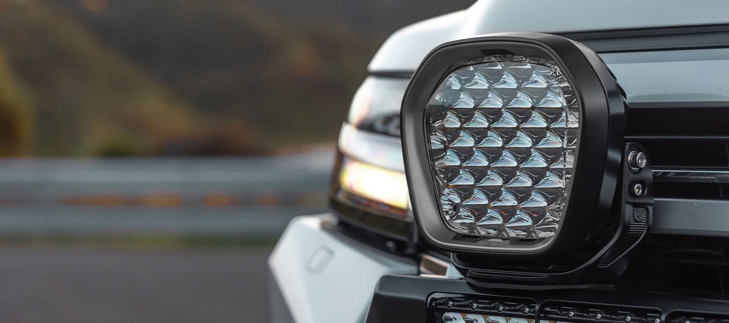 Feux de route à LED Type-X Sport Plus 7" (paire) - Stedi ST-01-SRT-701