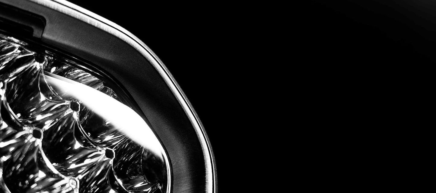 Feux de route à LED Type-X Sport Plus 7" (paire) - Stedi ST-01-SRT-701