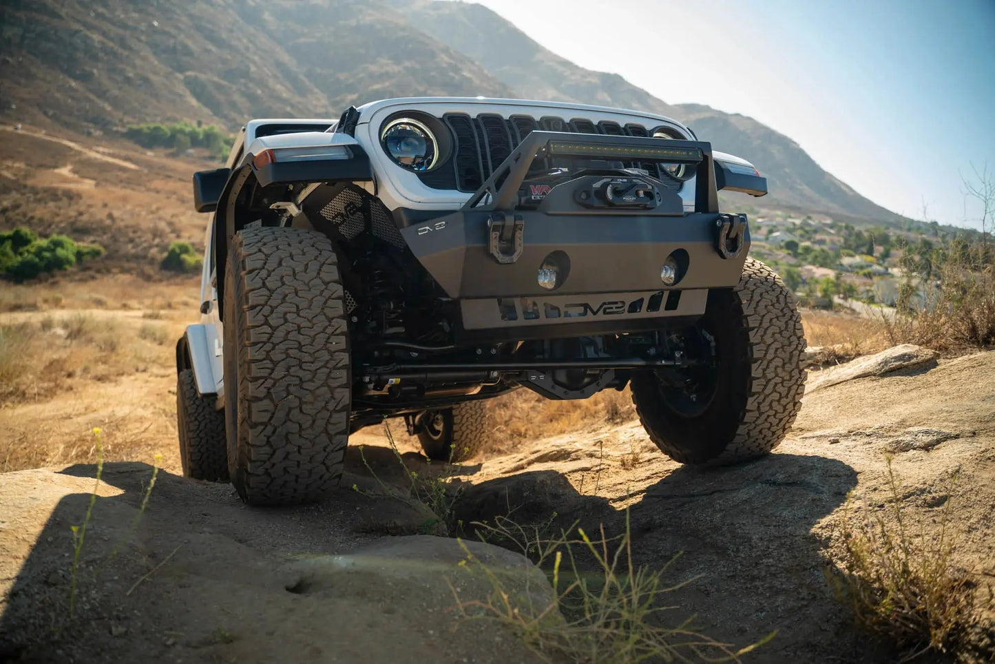 Jeep Wrangler JL & Gladiator JT Front Differential Skid Plate (Dana 44)-DV8 Offroad - M.A.P. OFF ROAD