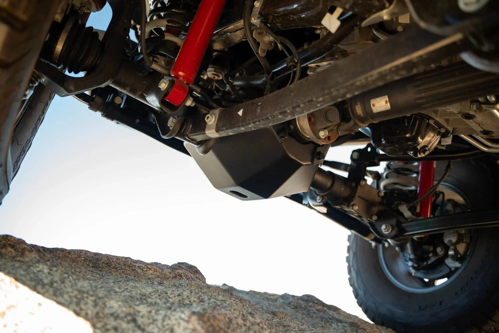 Jeep Wrangler JL & Gladiator JT Front Differential Skid Plate (Dana 44)-DV8 Offroad - M.A.P. OFF ROAD