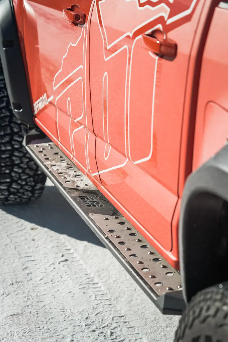 Colorado ZR2/Z71 Side Steps (2015-2022) - CBI 300-000-018-028 CBI Offroad