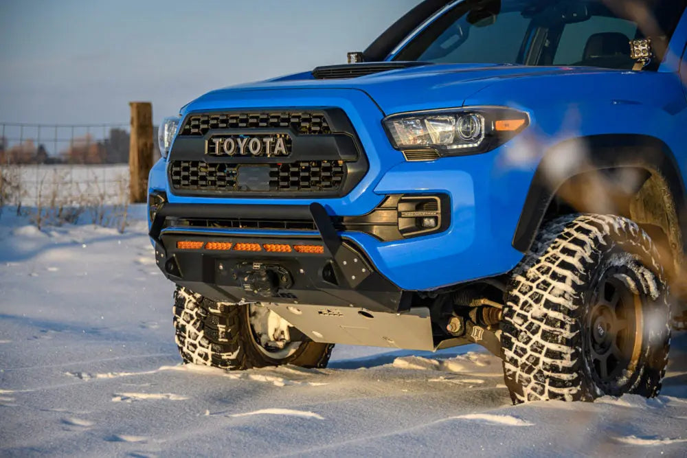 Toyota Tacoma Covert Bolt-on Bull Bar (2016–2023) - Prinsu 200-000-010-116 Prinsu Design