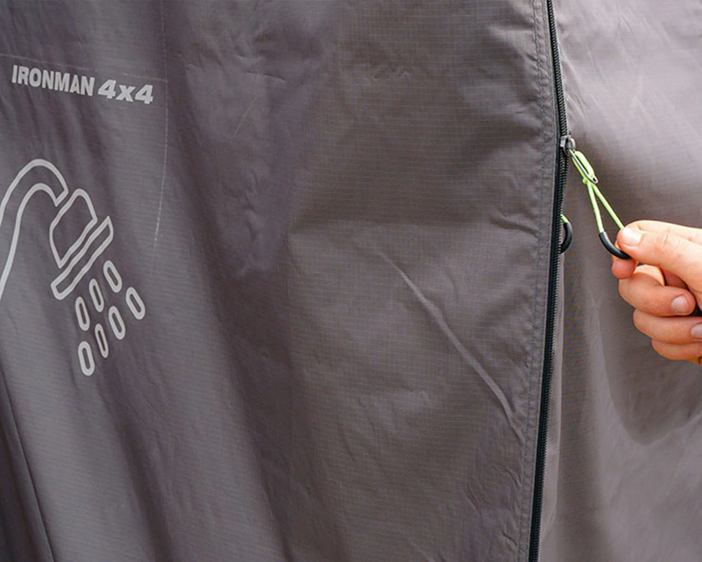DELTAWING ENSUITE PRIVACY SHOWER TENT- IRONMAN 4X4  IENSUITEXT