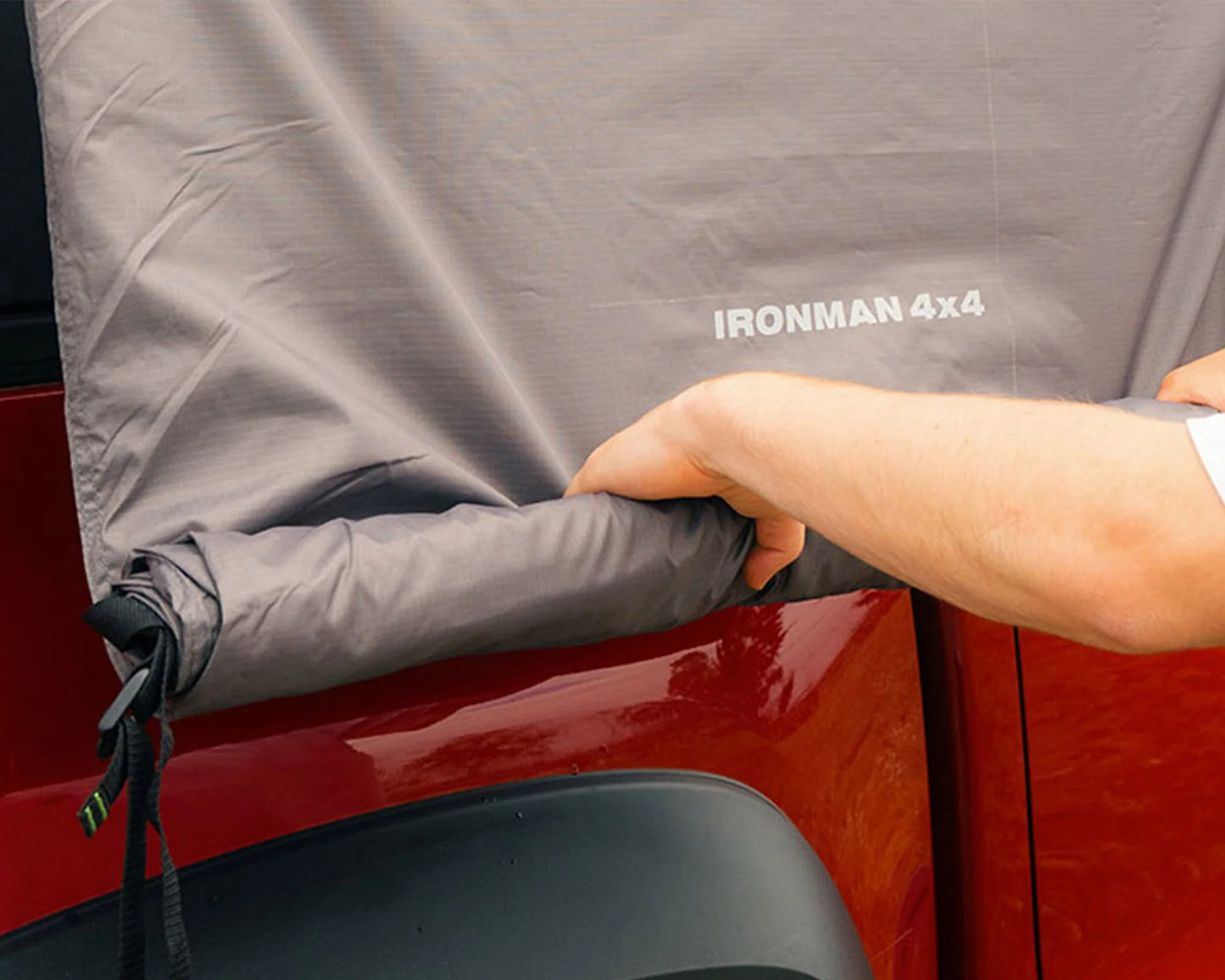 DELTAWING ENSUITE PRIVACY SHOWER TENT- IRONMAN 4X4  IENSUITEXT