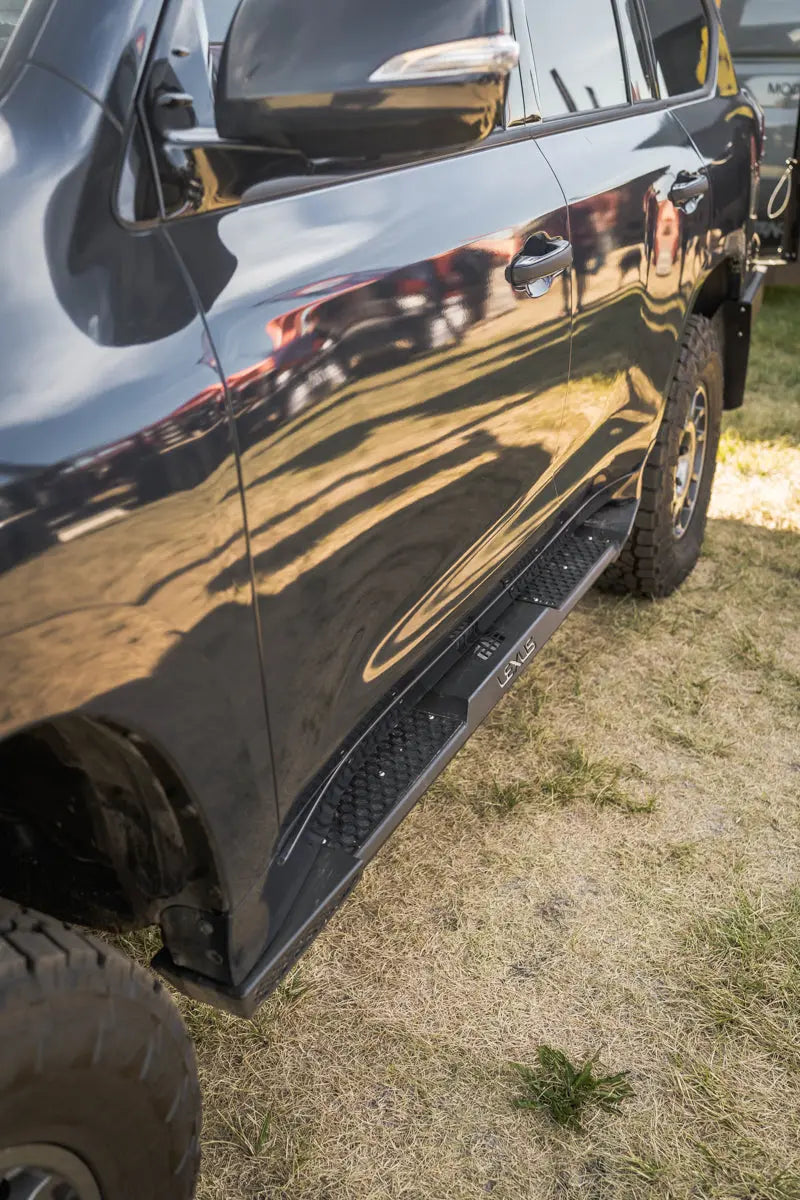 LX570 Rock Sliders (2016-2021) - CBI 300-000-016-011 CBI Offroad