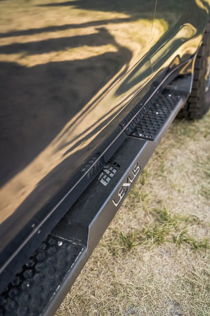 LX570 Rock Sliders (2016-2021) - CBI 300-000-016-011 CBI Offroad