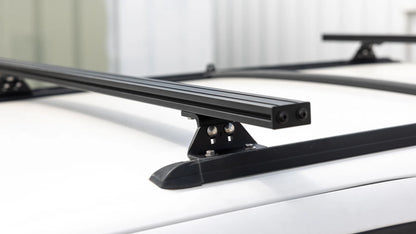 Kit de Barres de Toit Universelles pour Rails (Paire)  – Sherpa