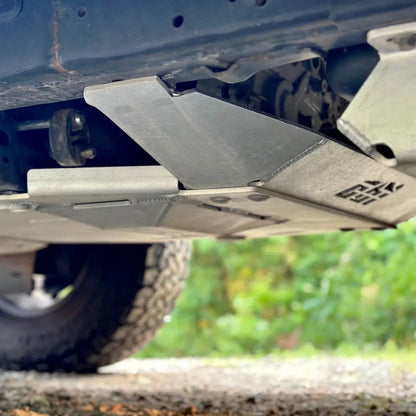Toyota 4Runner Front Skid Plate (2003-2009) - CBI 300-000-011-027 CBI Offroad