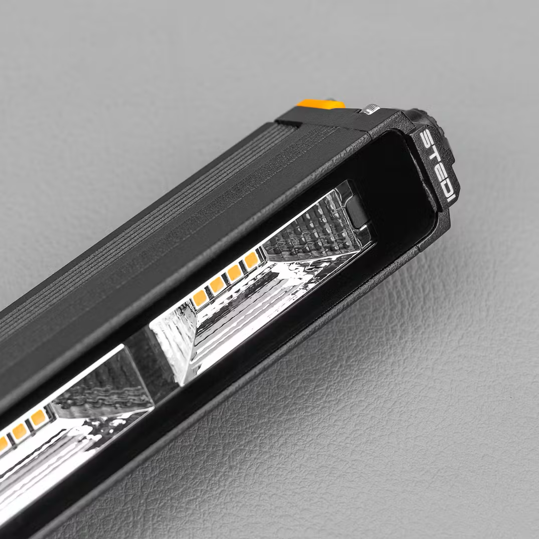 Micro V2 – 13.9" | Flood Light (24 Led – Amber) - Stedi LEDMICRO-36W-AMBER