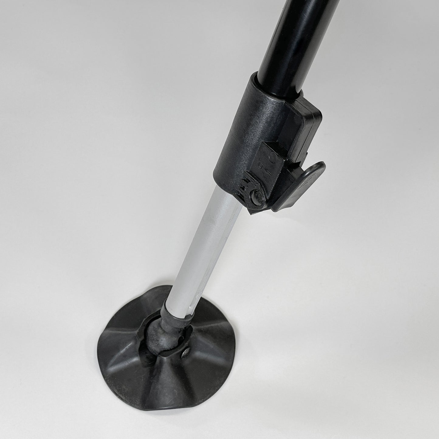 Off Grid Chair - Kuma 832-KM-OGC-HG