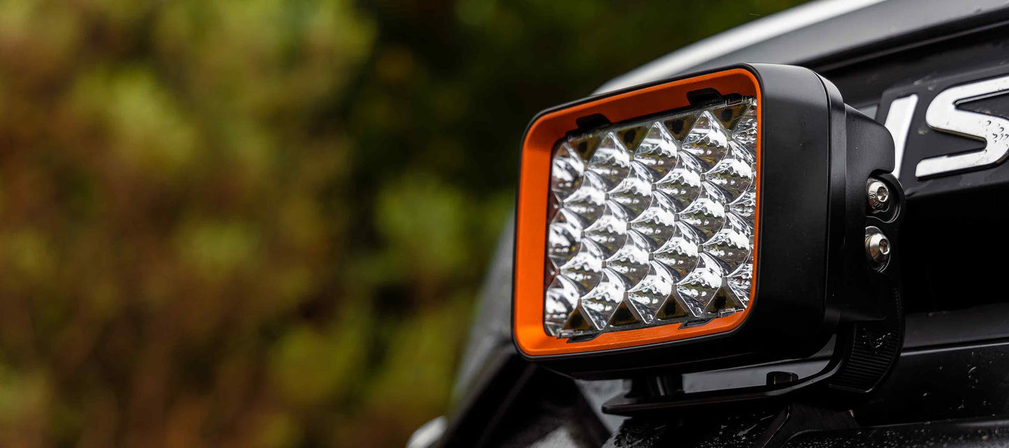 Feux de route à LED Type-X Sport Plus 7" (paire) - Stedi ST-01-SRT-701