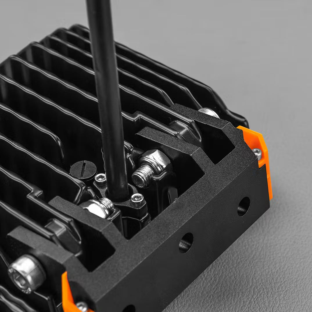 Feux de route à LED Type-X Sport Plus 7" (paire) - Stedi ST-01-SRT-701