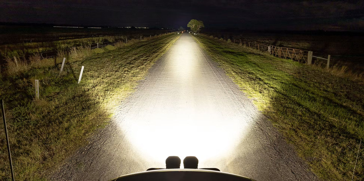 Feux de route à LED Type-X Sport Plus 7" (paire) - Stedi ST-01-SRT-701